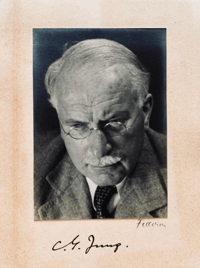 Carl GUstav Jung - Grandes Maestros de Aqluimia - ALMMA Academia de Estudios Misticos